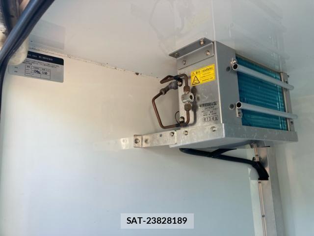 Daihatsu HIJET TRUCK 2016-04 2009617-10