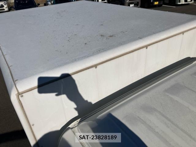 Daihatsu HIJET TRUCK 2016-04 2009617-11