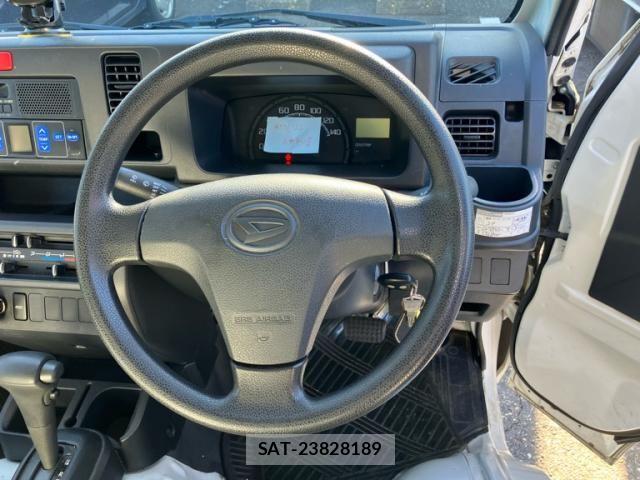 Daihatsu HIJET TRUCK 2016-04 2009617-14