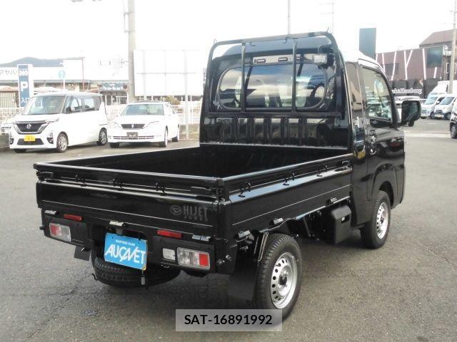 Daihatsu HIJET TRUCK 2025-12 2209702-4