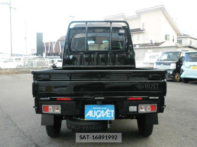 Daihatsu HIJET TRUCK 2025-12 2209702-8