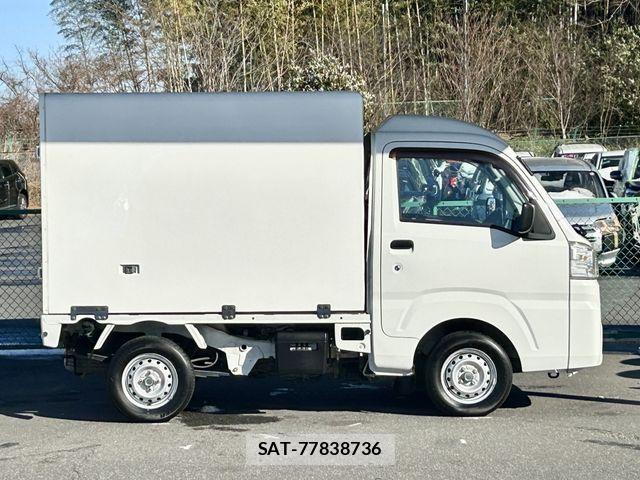 Daihatsu HIJET TRUCK 2016-11 3375196-9