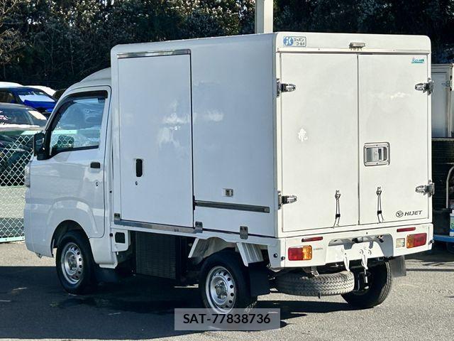 Daihatsu HIJET TRUCK 2016-11 3375196-12