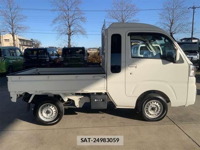 Daihatsu HIJET TRUCK 2018-11 3414307-4