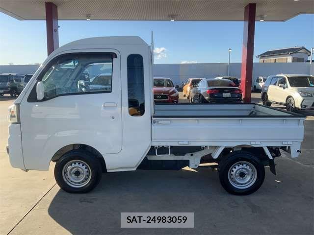 Daihatsu HIJET TRUCK 2018-11 3414307-8