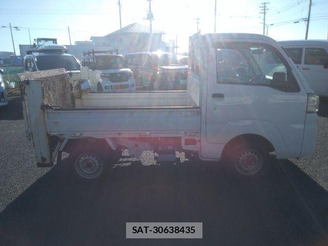 Daihatsu HIJET TRUCK 2017-06 3714454-3