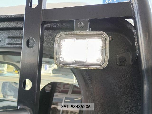 Daihatsu HIJET TRUCK 2022-06 3769582-5