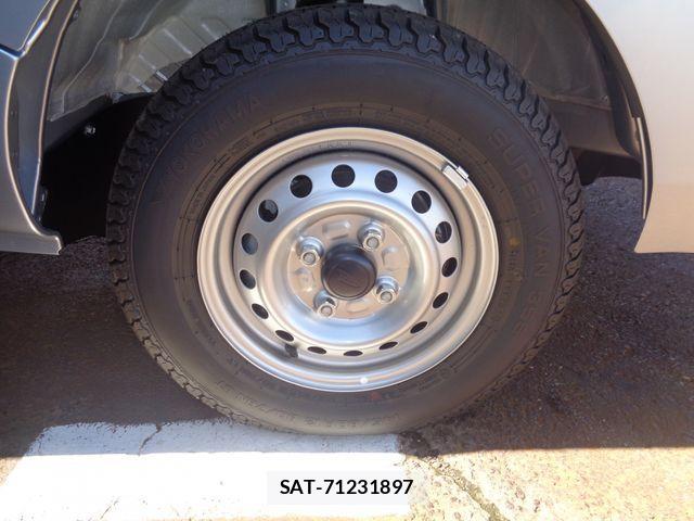 Daihatsu HIJET TRUCK 2025-08 3769602-23