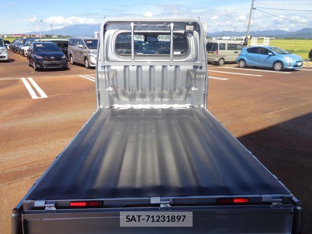 Daihatsu HIJET TRUCK 2025-08 3769602-7