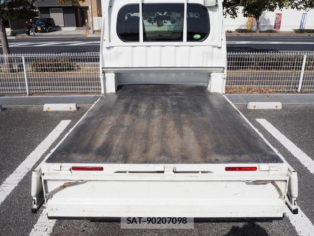 Daihatsu HIJET TRUCK 2017-06 3832949-25