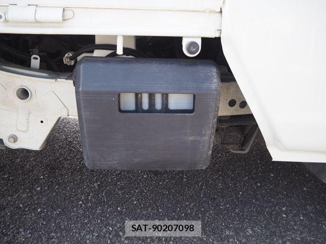 Daihatsu HIJET TRUCK 2017-06 3832949-27