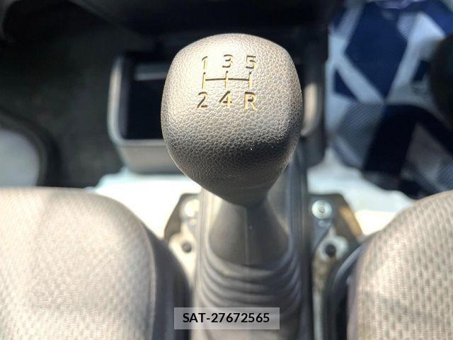 Daihatsu HIJET TRUCK 2018-05 3906194-3