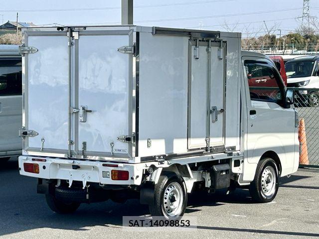 Daihatsu HIJET TRUCK 2020-05 4109837-11