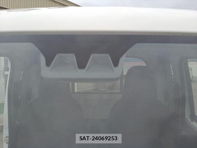 Daihatsu HIJET TRUCK 2022-12 4139520-8