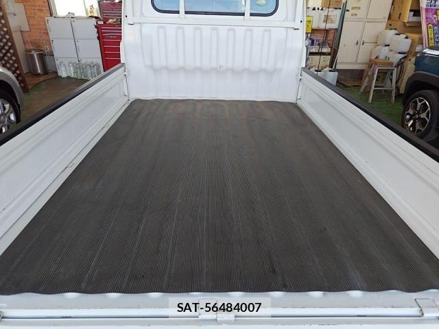 Daihatsu HIJET TRUCK 2010-03 4324954-25