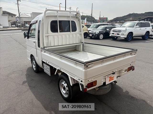 Daihatsu HIJET TRUCK 2014-01 4371117-12