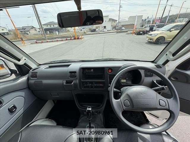 Daihatsu HIJET TRUCK 2014-01 4371117-1