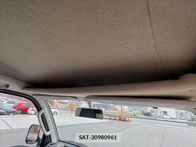 Daihatsu HIJET TRUCK 2014-01 4371117-20