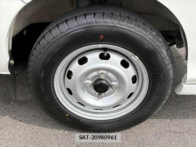 Daihatsu HIJET TRUCK 2014-01 4371117-28