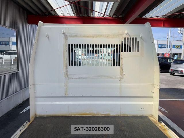 Daihatsu HIJET TRUCK 2015-02 4371115-13
