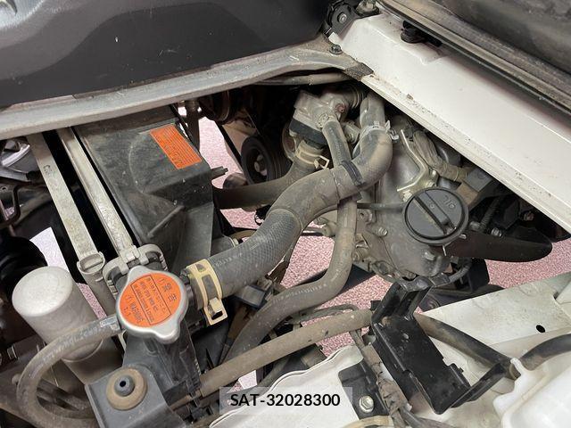 Daihatsu HIJET TRUCK 2015-02 4371115-24