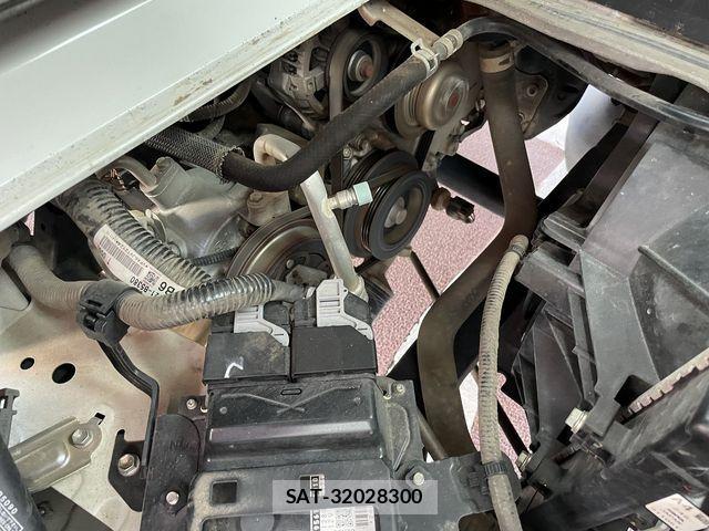 Daihatsu HIJET TRUCK 2015-02 4371115-25