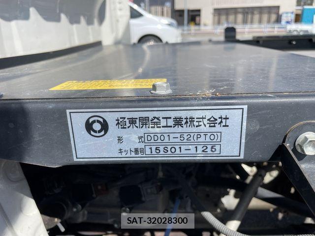 Daihatsu HIJET TRUCK 2015-02 4371115-29