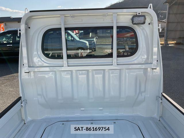 Daihatsu HIJET TRUCK 2026-02 4421090-23