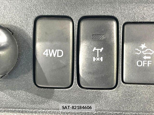 Daihatsu HIJET TRUCK 2019-12 4945644-5