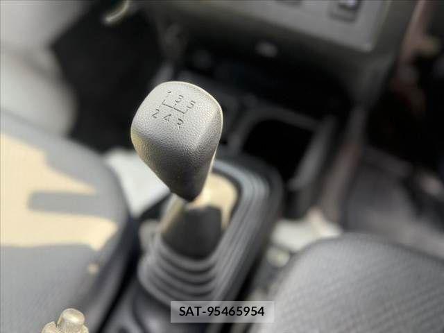 Daihatsu HIJET TRUCK 2018-07 4945669-26