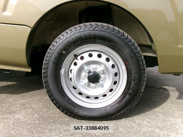 Daihatsu HIJET TRUCK 2025-07 4945575-9