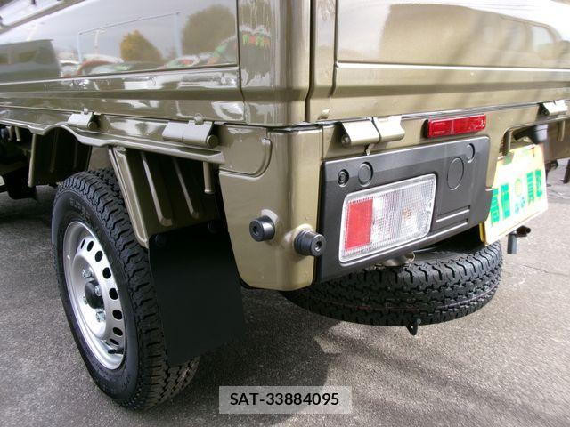 Daihatsu HIJET TRUCK 2025-07 4945575-12
