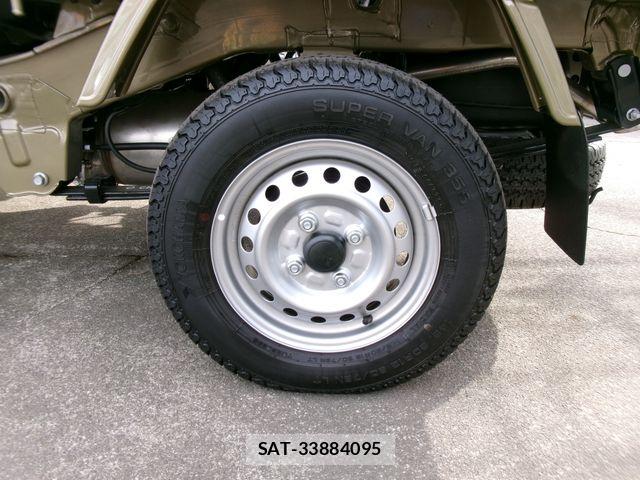 Daihatsu HIJET TRUCK 2025-07 4945575-13