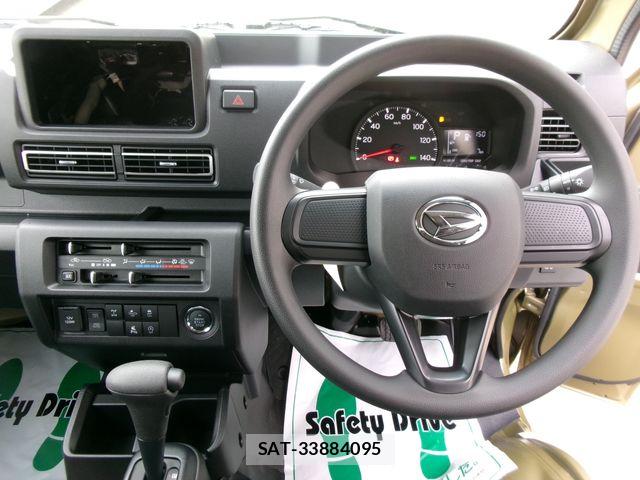 Daihatsu HIJET TRUCK 2025-07 4945575-16