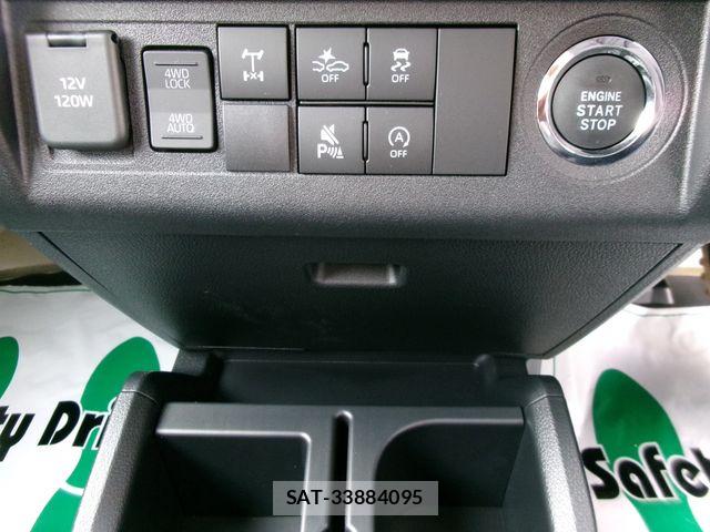 Daihatsu HIJET TRUCK 2025-07 4945575-18