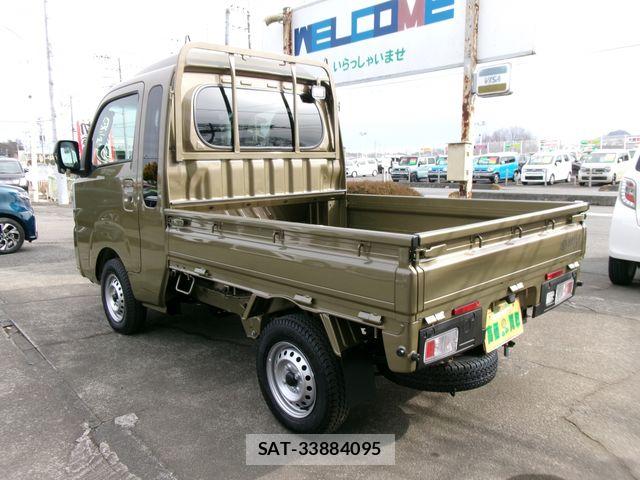 Daihatsu HIJET TRUCK 2025-07 4945575-6