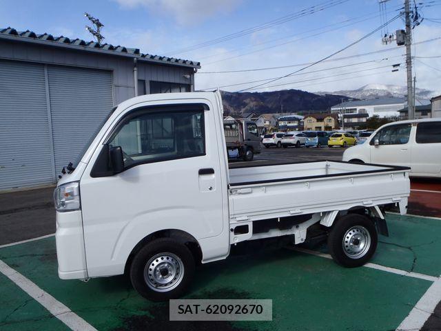 Daihatsu HIJET TRUCK 2022-09 4945652-4
