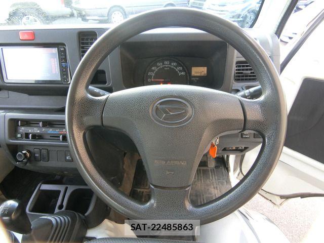 Daihatsu HIJET TRUCK 2017-10 4945660-15