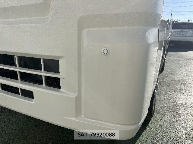 Daihatsu HIJET TRUCK 2022-05 5869145-11