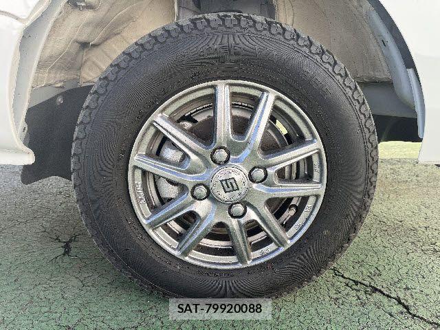 Daihatsu HIJET TRUCK 2022-05 5869145-27