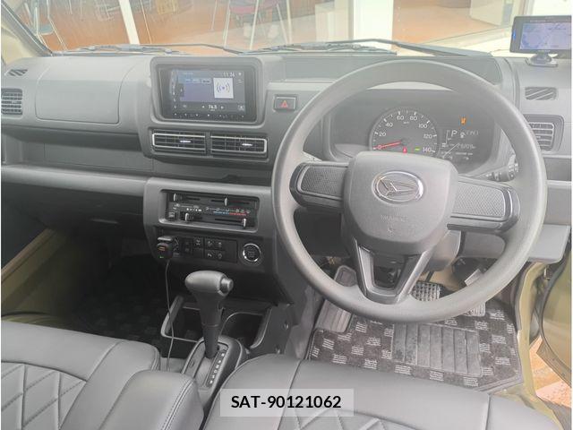 Daihatsu HIJET TRUCK 2022-08 5869111-1