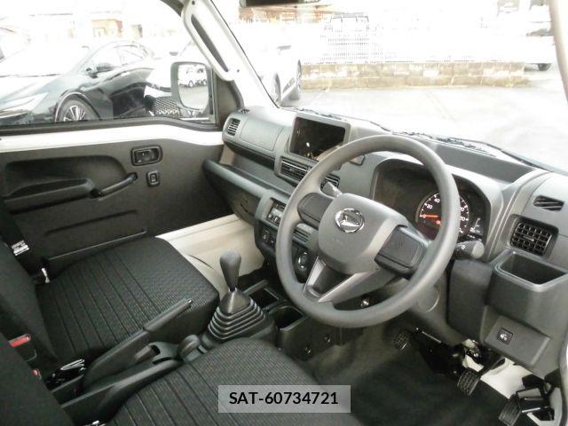 Daihatsu HIJET TRUCK 2026-03 6000555-1