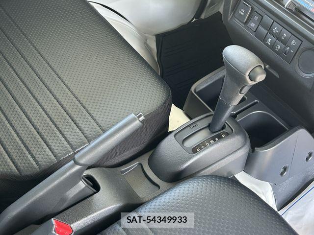 Daihatsu HIJET TRUCK 2025-11 6000521-26