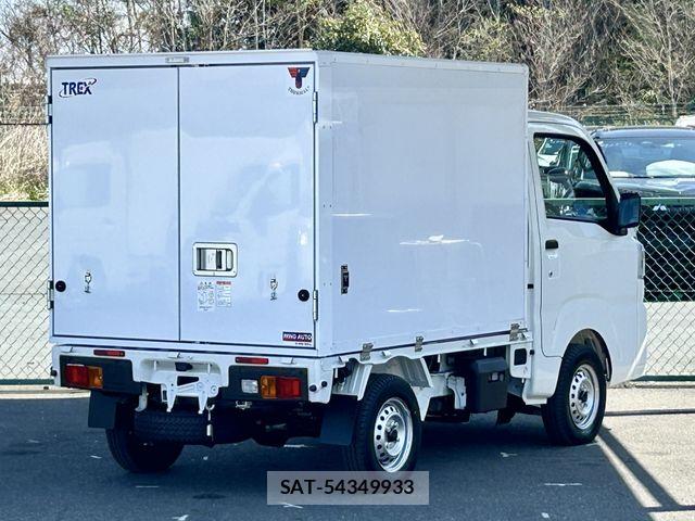 Daihatsu HIJET TRUCK 2025-11 6000521-2