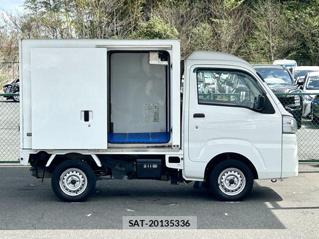 Daihatsu HIJET TRUCK 2019-07 6000552-10