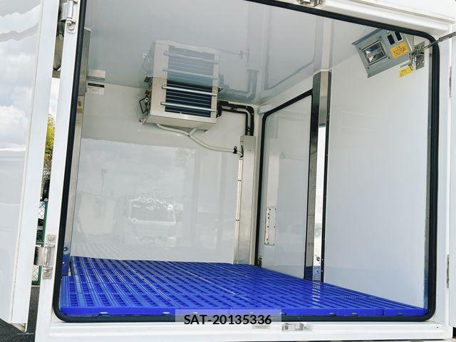 Daihatsu HIJET TRUCK 2019-07 6000552-16
