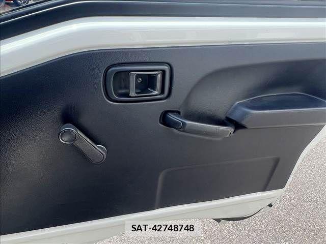 Daihatsu HIJET TRUCK 2017-04 6000579-23