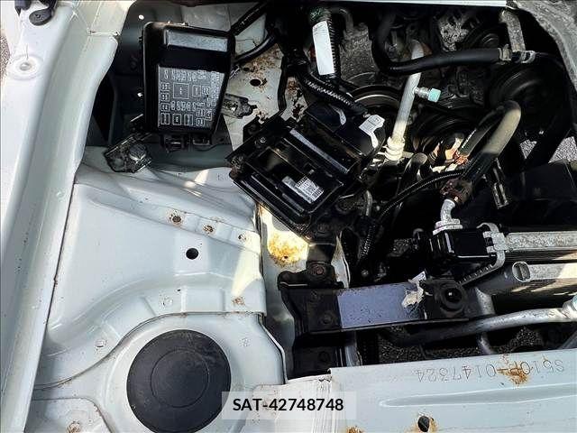 Daihatsu HIJET TRUCK 2017-04 6000579-27