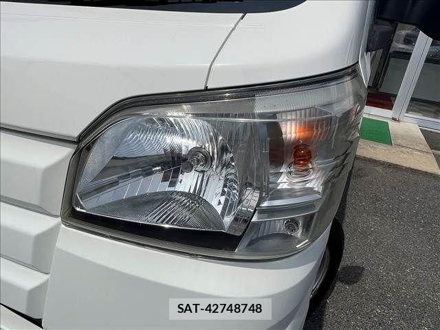 Daihatsu HIJET TRUCK 2017-04 6000579-28