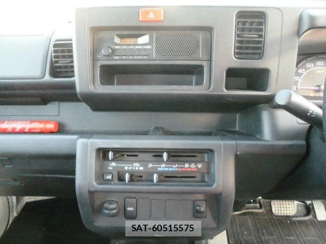 Daihatsu HIJET TRUCK 2018-10 6215420-11